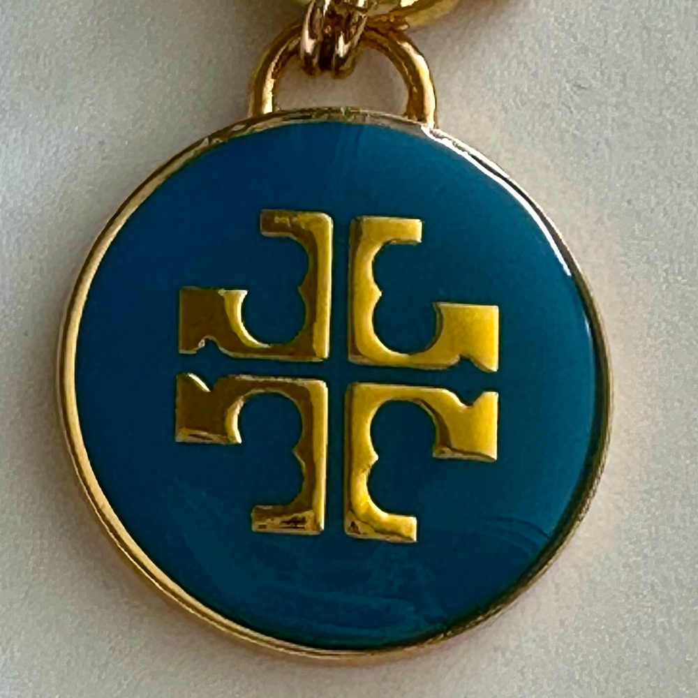 Sale last one Tory Burch chunky chain &  Logo pendant necklace - Picture 4 of 8